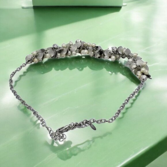 Vintage VCLM Cluster Necklace Faux Pearl Frosted Silver Discs - Picture 5 of 6